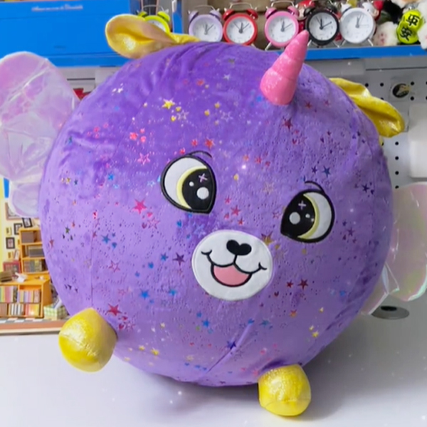 Inflatable plush toy